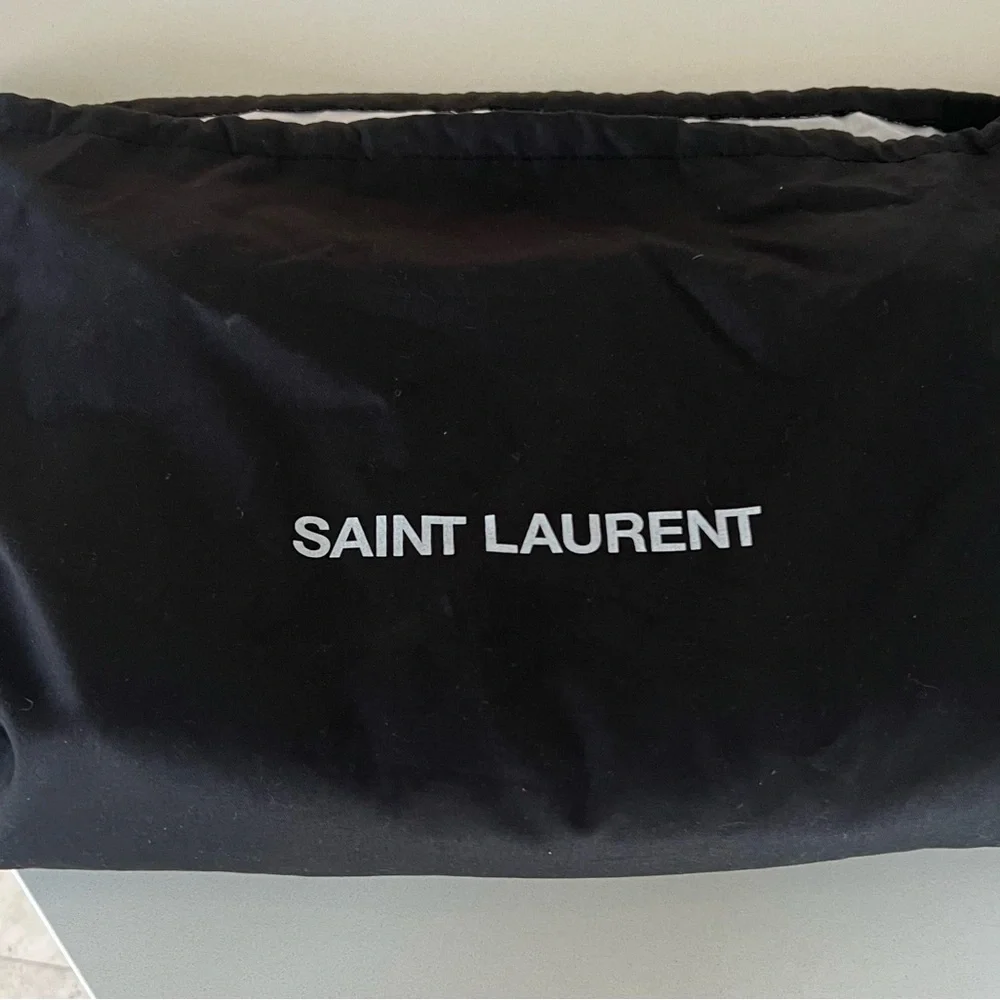 YSL Quilted Loulou Puffer - Picture 6 of 9